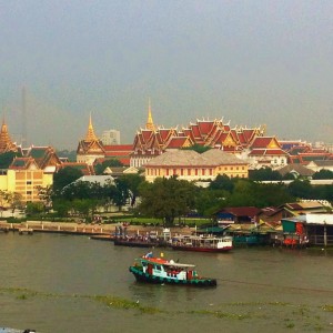 From the top you have a grand view of Wat Pra Kaew and teh Grand Palace